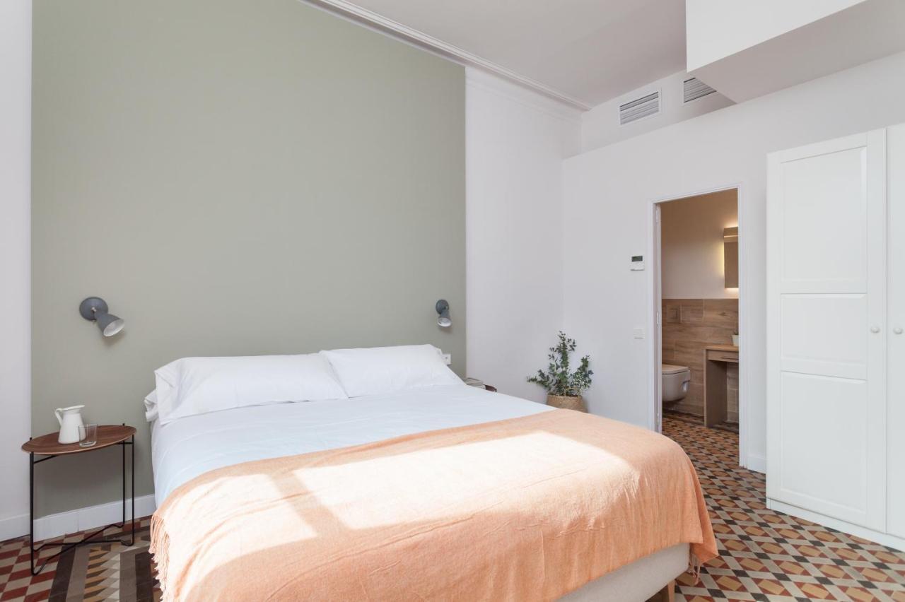 Apartmán Flateli Pelayo H5 Barcelona Exteriér fotografie